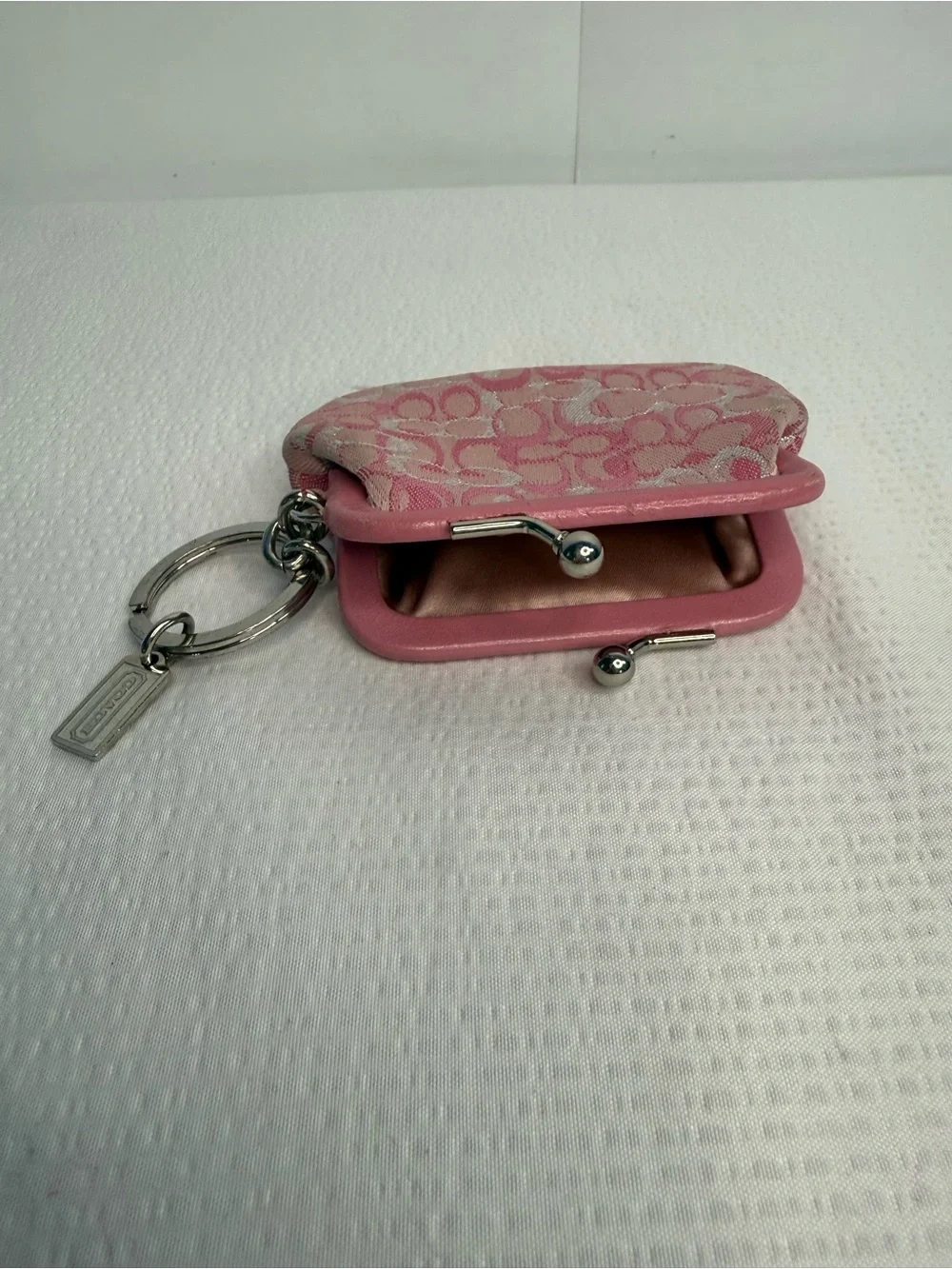 Coach Vintage Optic Pink Signature Kiss-Lock Coin Purse with Key Ring